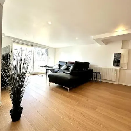 Belle Maison Renovee Dans Le Centre, Rue Au Calme Holiday home Caen
